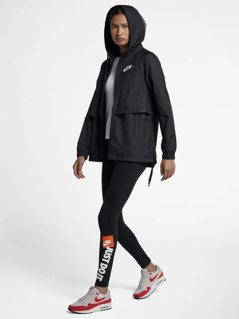Nike Sportswear Essential Repel Water Repellent Lightweight Woven Jacket Size M